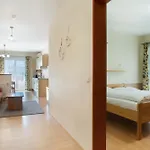 Urlaubshof Scherer Apartman Deggenhausertal