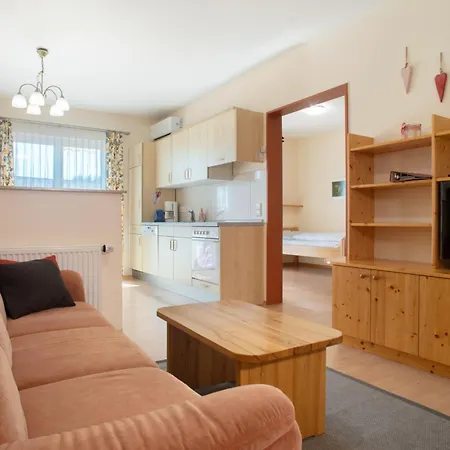 Urlaubshof Scherer * デッゲンハウザータール