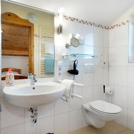 Urlaubshof Scherer *